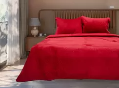 Colcha Durazno Matrimonial Rojo